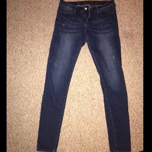 S. O. N. G. Skinny jeans